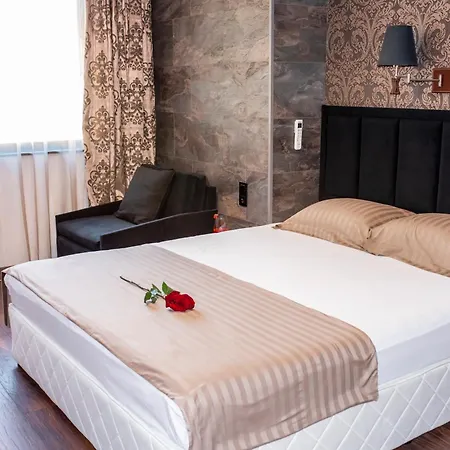 Enika 3* Tryavna