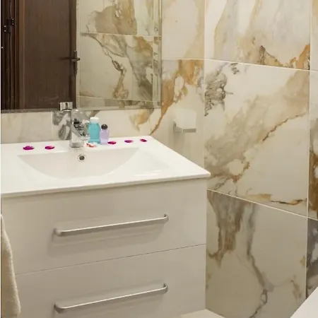 Enika Otel 3*